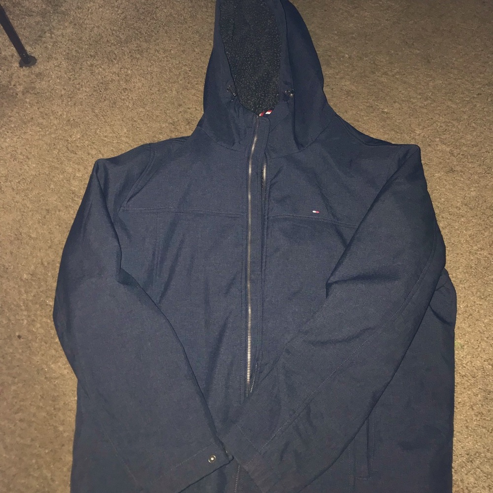 Tommy Hilfiger Mens Large hooded winter jacket dark blue